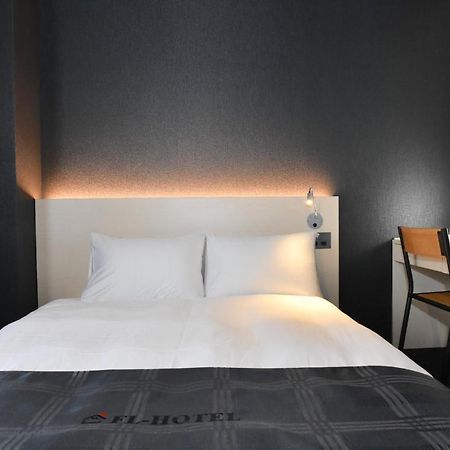 אוסקה Fl Hotel Dotonbori - Vacation Stay 69507V מראה חיצוני תמונה